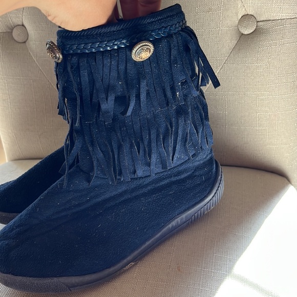 Justice girls fringe boots - Picture 3 of 4